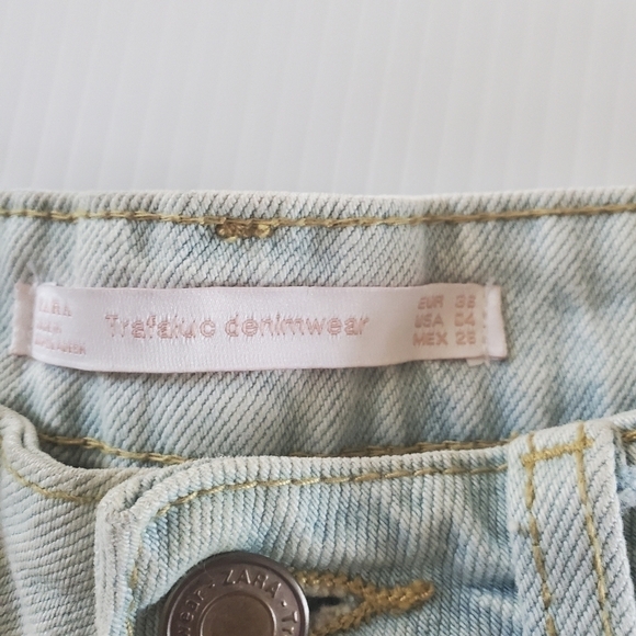 Zara High-Rise Denim Shorts Bow Pocket Destroyed/ Frayed Raw Hem Size 4 - Picture 15 of 15